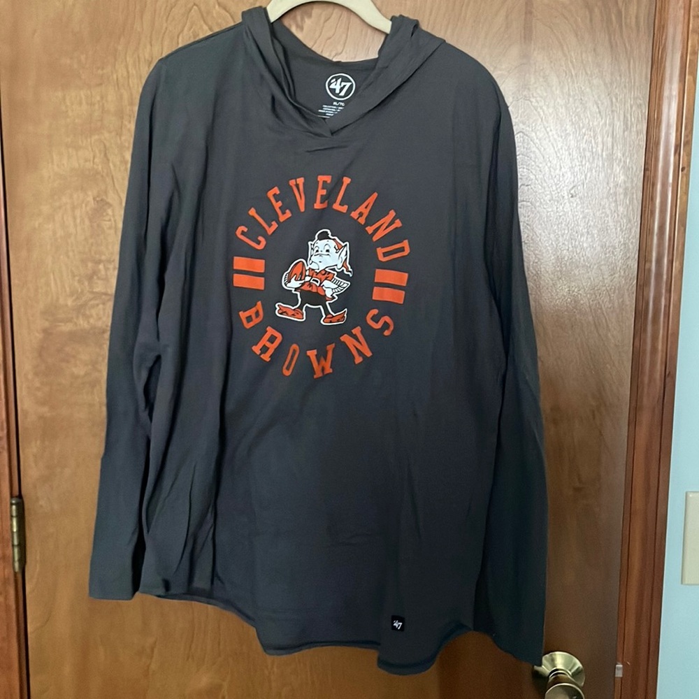 Lightweight Cleveland Browns long sleeve tee with hood